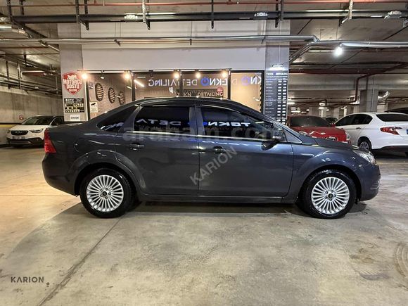 KARION DAN 2011 FORD FOCUS TITANIUM 1.6 TDCI START STOP/MRCK FAR