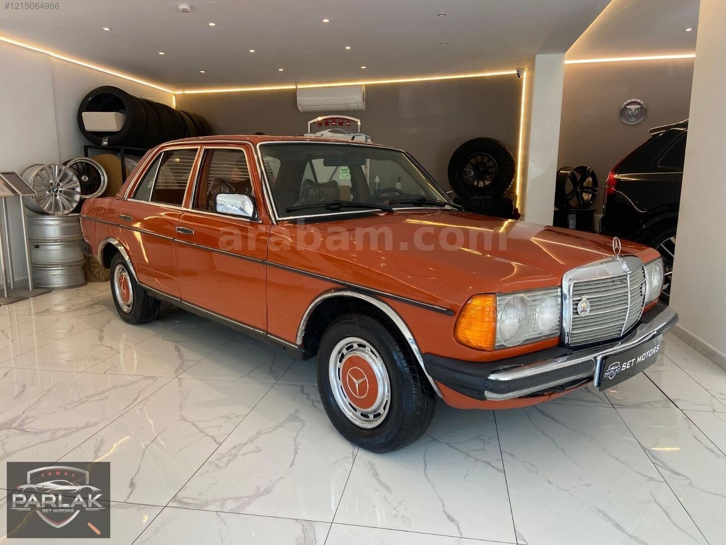 Galeriden Mercedes - Benz 230 1978 Model İstanbul 400.000 km Turuncu 1