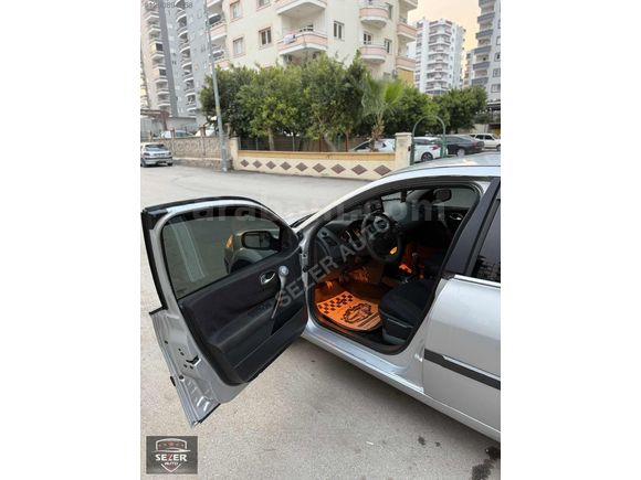 SEZER AUTO'DAN SATILIK MEGANE 2