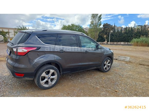 2018-model 80 KM- Ford Kuga 1.5 TDCi Titanium - İzmir