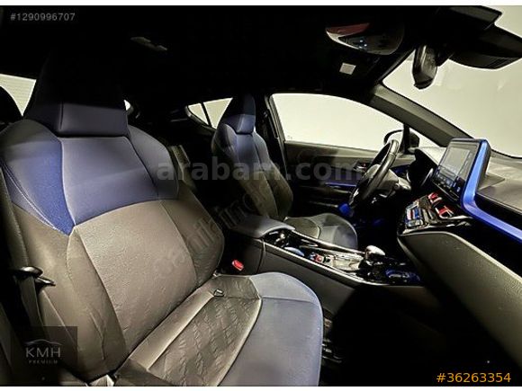 "KMH" 2017 MODEL TOYOTA C-HR DEĞİŞENSİZ ÇİFT RENK&KOLTUK ISITMA