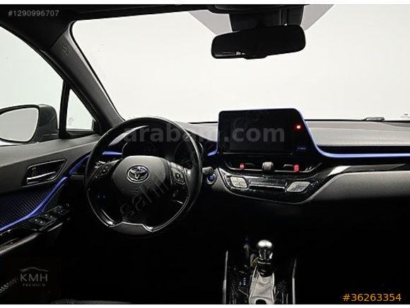 "KMH" 2017 MODEL TOYOTA C-HR DEĞİŞENSİZ ÇİFT RENK&KOLTUK ISITMA
