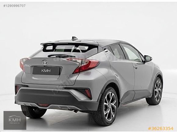 "KMH" 2017 MODEL TOYOTA C-HR DEĞİŞENSİZ ÇİFT RENK&KOLTUK ISITMA