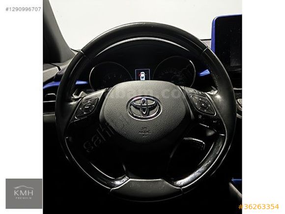 "KMH" 2017 MODEL TOYOTA C-HR DEĞİŞENSİZ ÇİFT RENK&KOLTUK ISITMA