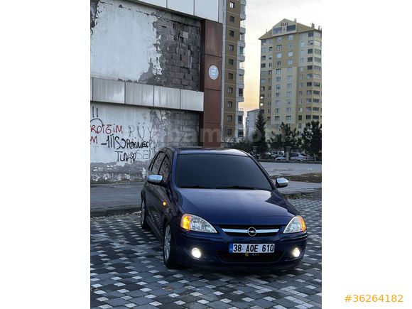 Sahibinden Opel Corsa 1.4 Twinport Enjoy 2006 Model  240.000 km Mavi