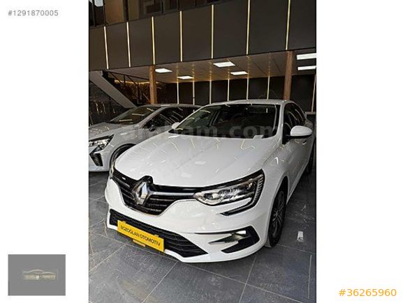 RENAULT MEGAN TOUCH EXTRALI 2025 MODEL