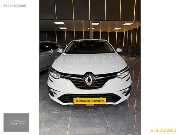 RENAULT MEGAN TOUCH EXTRALI 2025 MODEL