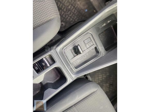 ALTINSOY HYUNDAİ'DEN BOYASIZ 2024 VOLKSWAGEN CADDY PANELVAN