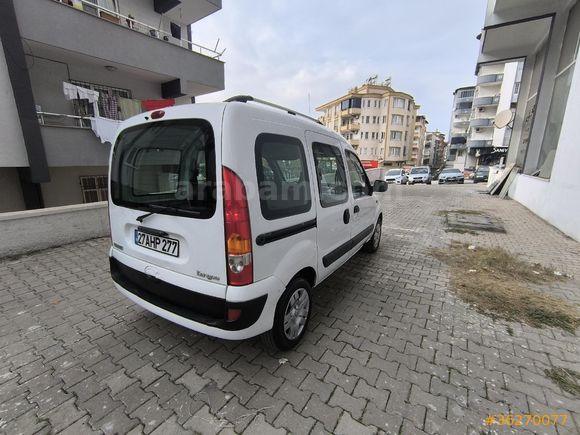 Sahibinden Renault Kangoo Multix 1.5 dCi Authentique 2007 Model