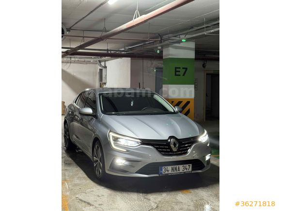 Sahibinden Renault Megane 1.3 TCe Icon 2025 Model    Koltuk ısıtma 18 jant