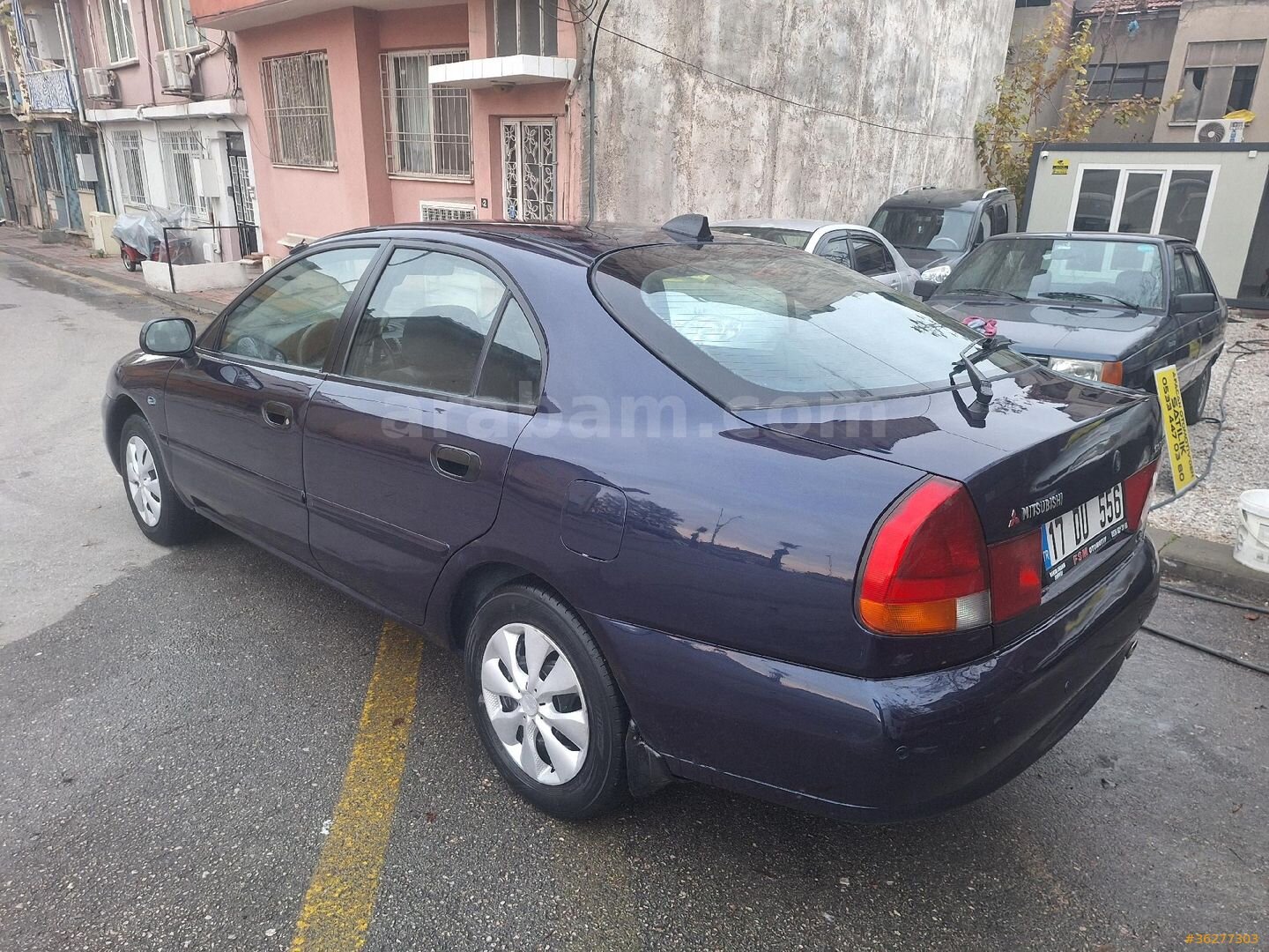Galeriden Mitsubishi Carisma 1.6 Classic 2000 Model Denizli 200.000 km Mavi (metalik) 4