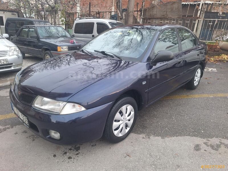Galeriden Mitsubishi Carisma 1.6 Classic 2000 Model Denizli 200.000 km Mavi (metalik)