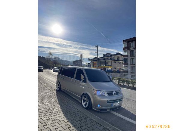 Sahibinden Volkswagen Caravelle 2.5 TDI Comfortline 2008 Model  179.000 km Füme