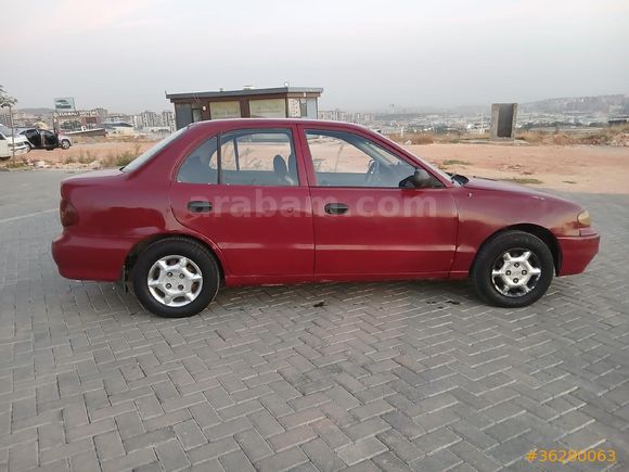 Sahibinden hundai accent 1997 Model