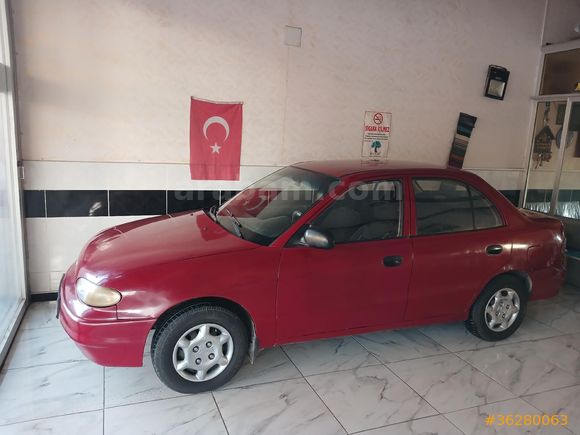 Sahibinden hundai accent 1997 Model