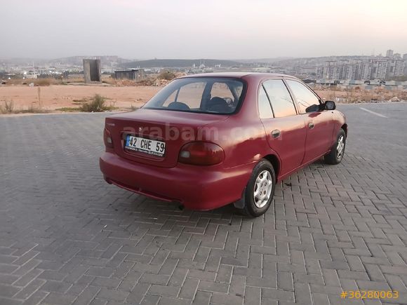 Sahibinden hundai accent 1997 Model