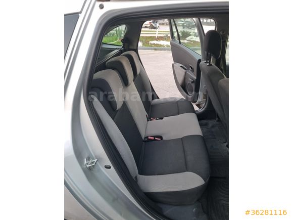 Sahibinden Renault Clio 1.5 dCi Authentique 2009 Model
