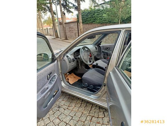 Sahibinden Hyundai Accent 1.6 Admire 2004 Model Konya 170.000 km Gri (Gümüş)