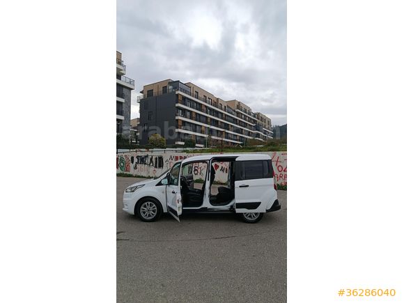 Sahibinden Ford Tourneo Connect 1.5 EcoBlue Deluxe 2020 Model