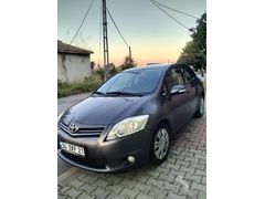 Sahibinden Toyota Auris 1.4 D-4D Comfort Extra 2011 Model