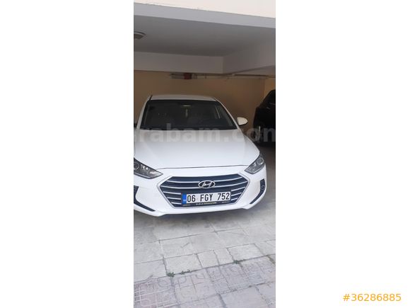 Sahibinden Hyundai Elantra 1.6 CRDi Style Plus 2017 Model