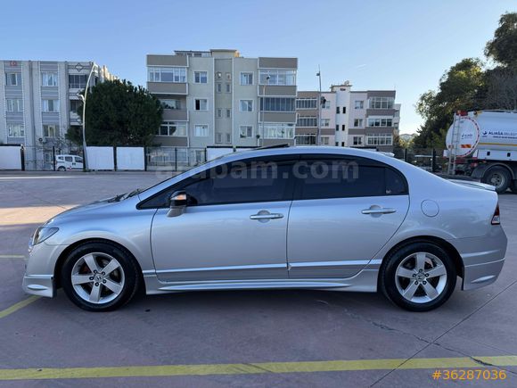 Sahibinden Honda Civic 1.6 i-VTEC Elegance 2011 Model 