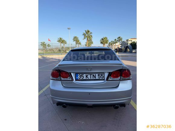 Sahibinden Honda Civic 1.6 i-VTEC Elegance 2011 Model 