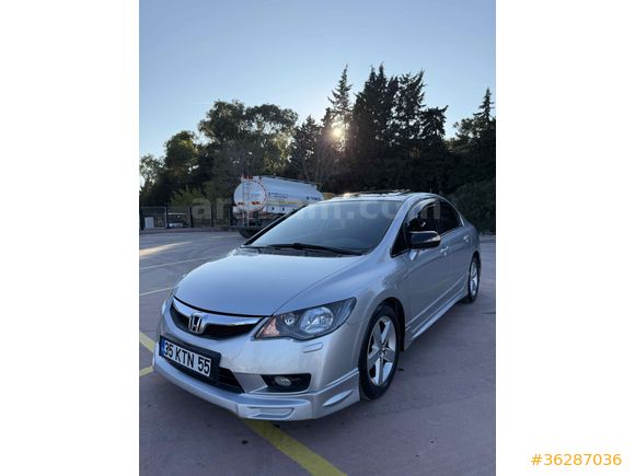 Sahibinden Honda Civic 1.6 i-VTEC Elegance 2011 Model 