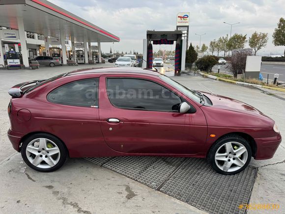 Sahibinden Renault Megane 1.6 Coupe RXI 2000 Model