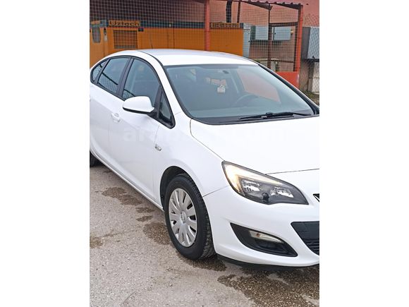 ///___ 29.000 KM ___\\\ MEMURDAN OPEL ASTRA SEDAN !