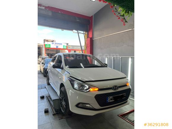 Sahibinden Hyundai i20 1.4 CRDi Jump 2018 Model Beyaz bol ekstralı
