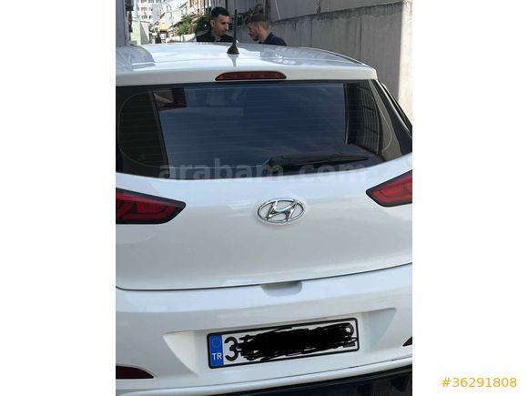 Sahibinden Hyundai i20 1.4 CRDi Jump 2018 Model Beyaz bol ekstralı