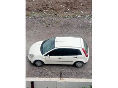 Sahibinden Ford Fiesta 1.4 TDCi Comfort 2004 Model