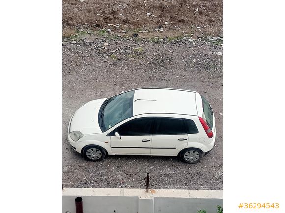 Sahibinden Ford Fiesta 1.4 TDCi Comfort 2004 Model