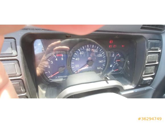 İlk sahibinden orijinal km acil satılık araç