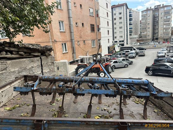 TORUN TRAKTÖR 9 ‘LU KÜLTİVATÖR  (KAZAYAĞI) TEMİZ KULLANILMIŞ  
