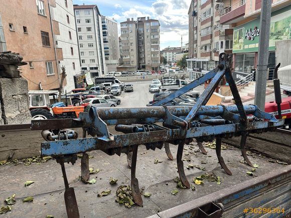 TORUN TRAKTÖR 9 ‘LU KÜLTİVATÖR  (KAZAYAĞI) TEMİZ KULLANILMIŞ  