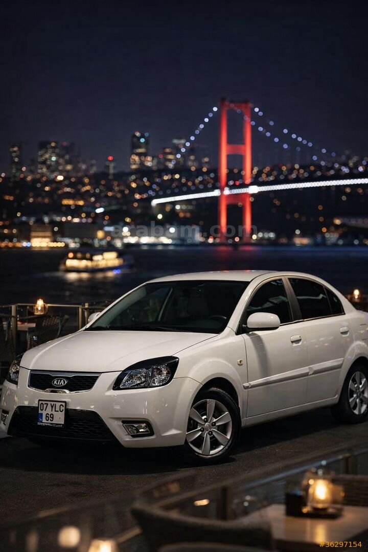 Sahibinden Kia Rio 1.5 CRDi EX Comfort 2010 Model İstanbul 230.000 km Beyaz 3