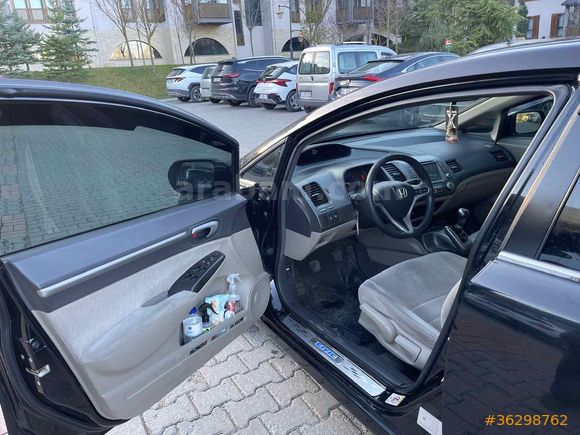 Sahibinden Honda Civic 1.6 Elegance 2011 Model 