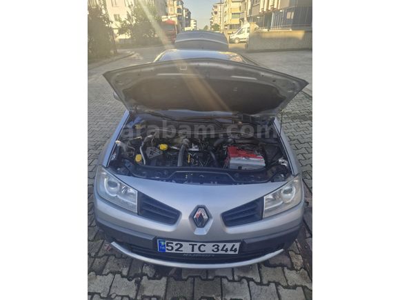2.Sahibinden Renault Megane 1.5 dCi Privilege 2008 Model