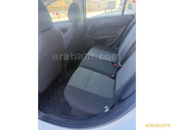 Sahibinden Fiat Egea 1.4 Fire Easy 2022 Model 