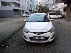 Sahibinden Hyundai i20 1.2 D-CVVT Sense 2013 Model
