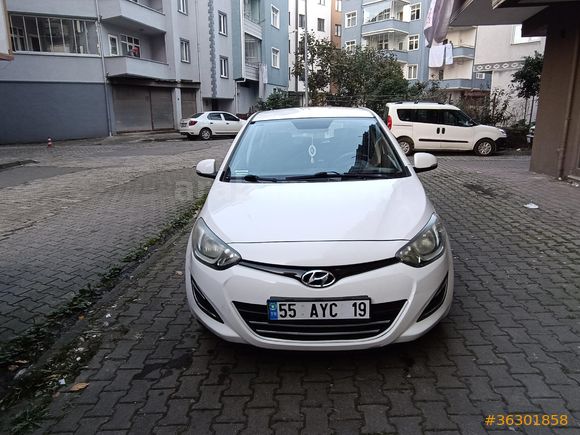 Sahibinden Hyundai i20 1.2 D-CVVT Sense 2013 Model