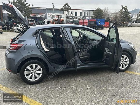 HATASIZ 2022 MODEL CLİO 1.0 TCE OTOMATİK