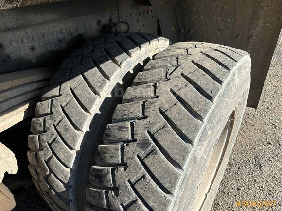 ÜSTÜN OTOMOYİVDENGaleriden Mercedes - Benz Axor 4140 8x4 Diyarbakır