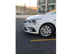 Sahibinden Renault Megane 1.3 TCe Joy Comfort 2022 Model SON FİYATTIR