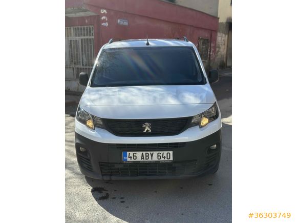 Sahibinden Peugeot Partner 1.6 BlueHDI Comfort Pack 2019 Model  118.000 km Beyaz
