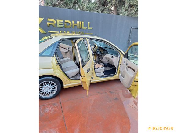 Sahibinden otomatik düşük km.li Ford Focus 1.6 Ghia 2001 Model Afyonkarahisar