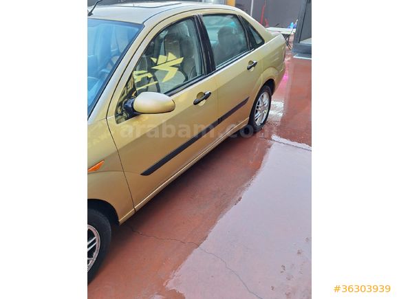 Sahibinden otomatik düşük km.li Ford Focus 1.6 Ghia 2001 Model Afyonkarahisar