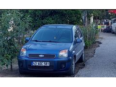 Sahibinden Ford Fusion 1.6 TDCi Lux 2006 Model  330.000 km Mavi (metalik)